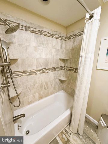 1629 DOLLY DR, Vineland, NJ 08361