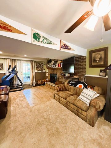 1629 DOLLY DR, Vineland, NJ 08361