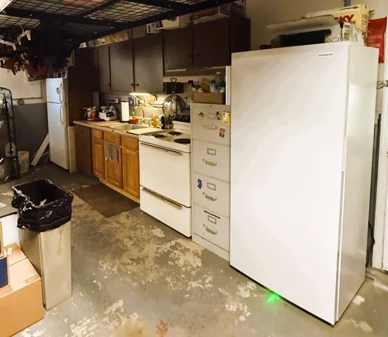 1629 DOLLY DR, Vineland, NJ 08361