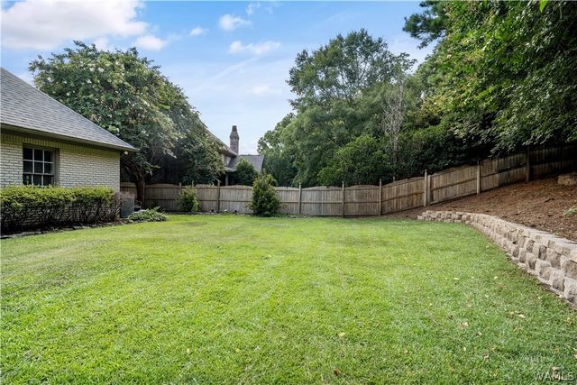 2821 LAKE CREST, Tuscaloosa, AL 35406