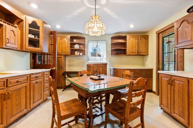 5 Lakeside Road, Newbury, NH 03255