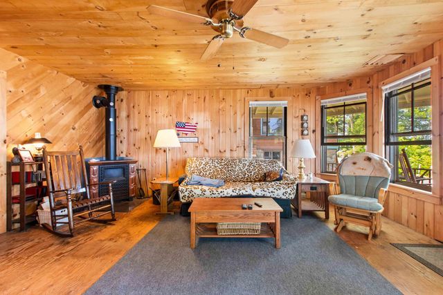 5 Lakeside Road, Newbury, NH 03255