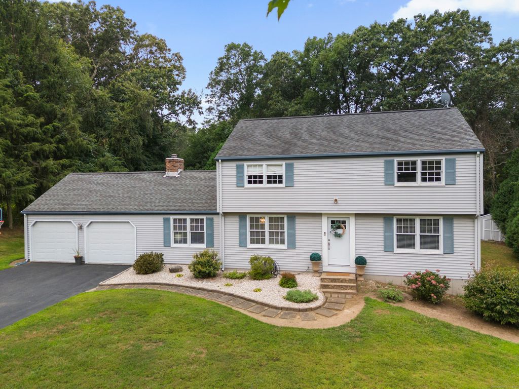 13 Charter Oak Drive, East Lyme, CT 06333