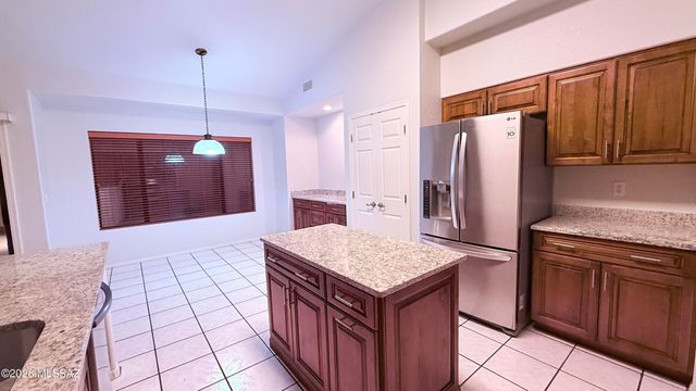 5585 N Moccasin Trail, Tucson, AZ 85750