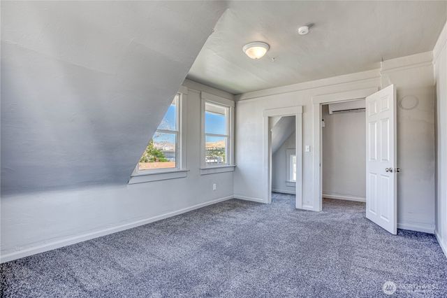 321 Malaga Avenue, Wenatchee, WA 98801