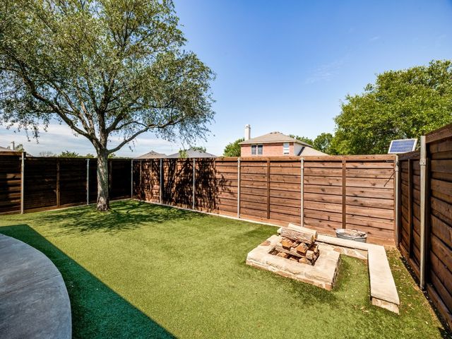 1454 Lochspring Drive, Rockwall, TX 75032