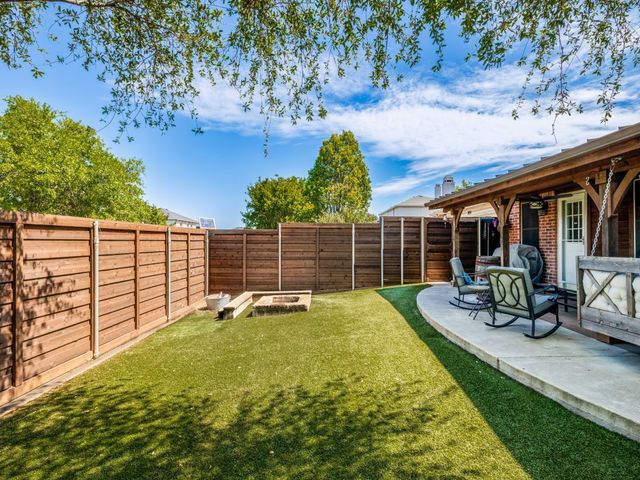 1454 Lochspring Drive, Rockwall, TX 75032