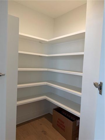 911 Savannah Lane, Greenwood, MO 64034