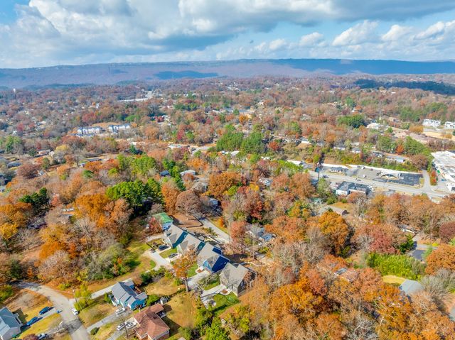 1216 Clermont Drive, Chattanooga, TN 37415