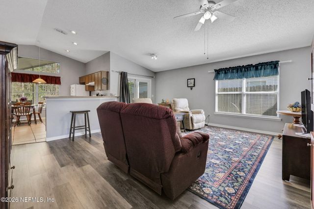 3071 WAVERING Lane, Middleburg, FL 32068