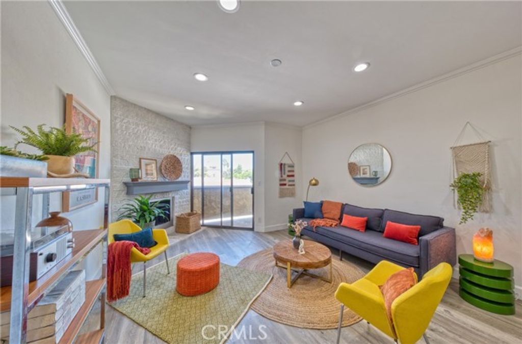 1665 Federal Avenue 302, Los Angeles, CA 90025