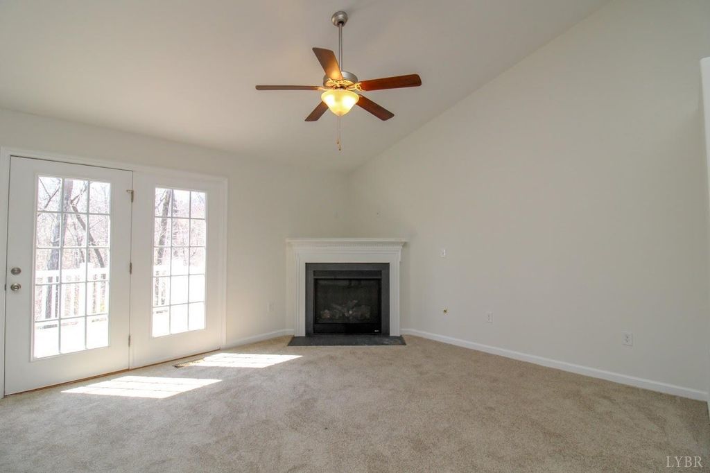 Image 13 of property listing at 268 Oak Spring Lane, Madison Heights, VA 24572