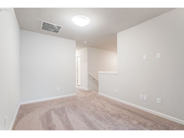 3874 Se 81ST Ave, Hillsboro, OR 97123