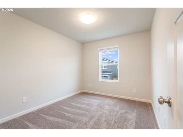 3874 Se 81ST Ave, Hillsboro, OR 97123