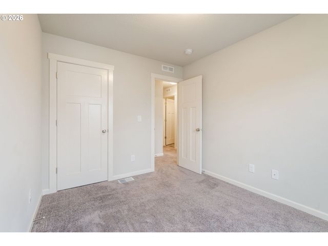 3874 Se 81ST Ave, Hillsboro, OR 97123
