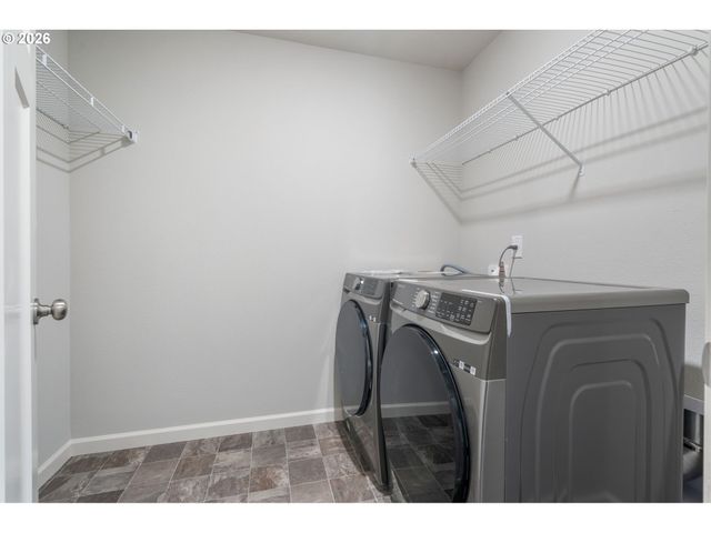 3874 Se 81ST Ave, Hillsboro, OR 97123
