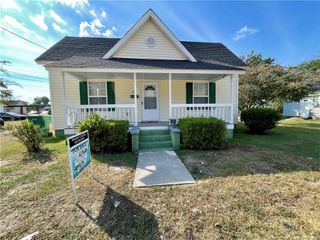 59 Crescent Street, Lumberton, NC 28358