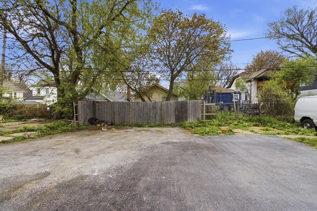 2432 55th STREET, Milwaukee, WI 53210