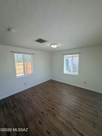 3217 E Glenn St Unit E, Tucson, AZ 85716