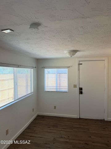 3217 E Glenn St Unit E, Tucson, AZ 85716