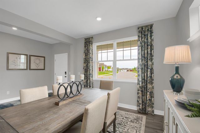 4762 Blake Court, Woodbury, MN 55129