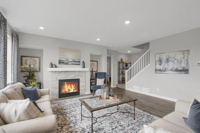 4762 Blake Court, Woodbury, MN 55129