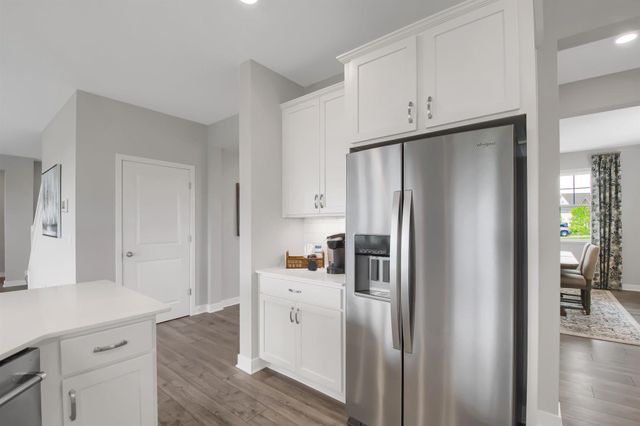 4762 Blake Court, Woodbury, MN 55129