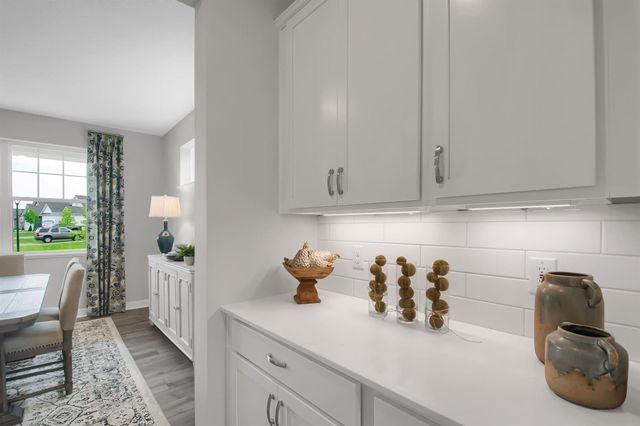 4762 Blake Court, Woodbury, MN 55129