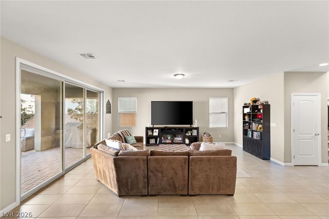 3334 Molinos Drive, Las Vegas, NV 89141