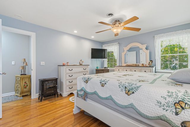 283 Pipe Stave Hollow Road, Miller Place, NY 11764