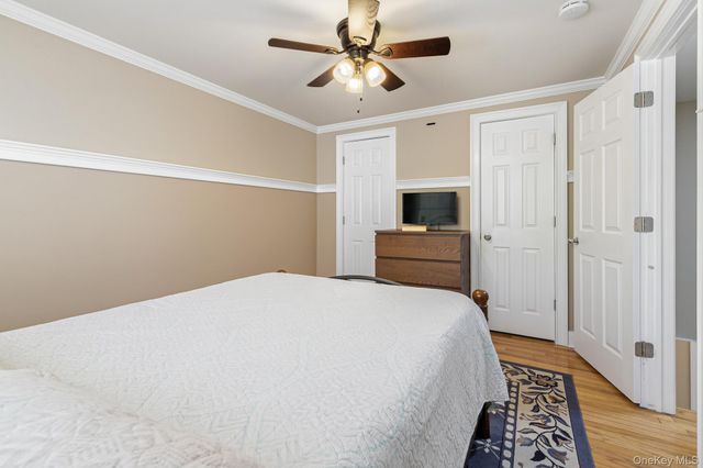 283 Pipe Stave Hollow Road, Miller Place, NY 11764