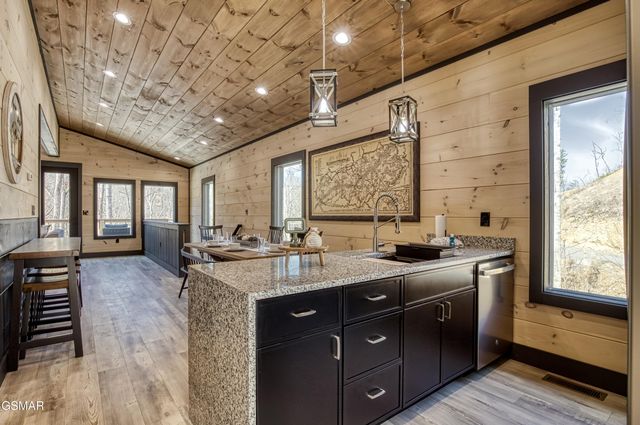 3119 Mitzi Way, Sevierville, TN 37862