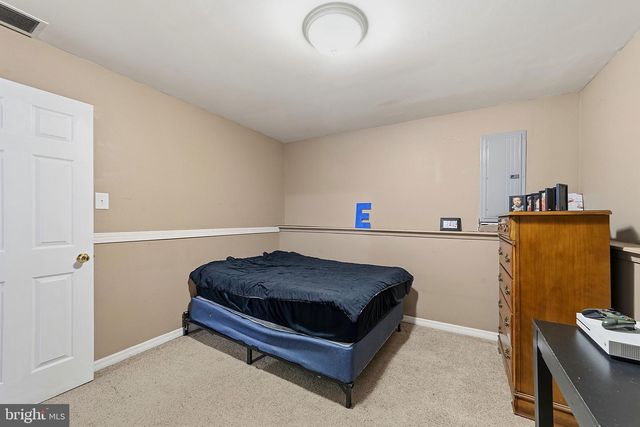 517 NEW JERSEY RD, Browns Mills, NJ 08015