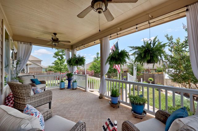 2105 Prairie Oaks DR, Georgetown, TX 78628