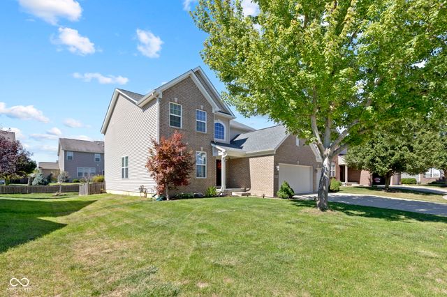 7806 Sea Eagle Circle, Zionsville, IN 46077