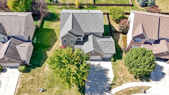 7806 Sea Eagle Circle, Zionsville, IN 46077