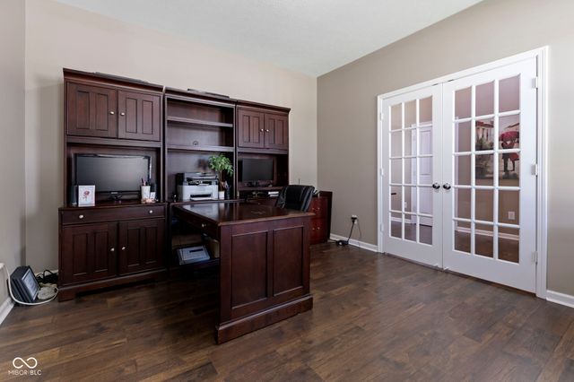 7806 Sea Eagle Circle, Zionsville, IN 46077