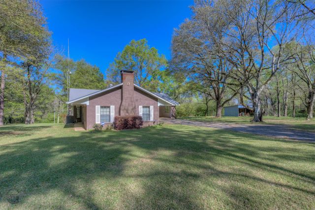 314 Dilly Road, Mooringsport, LA 71060