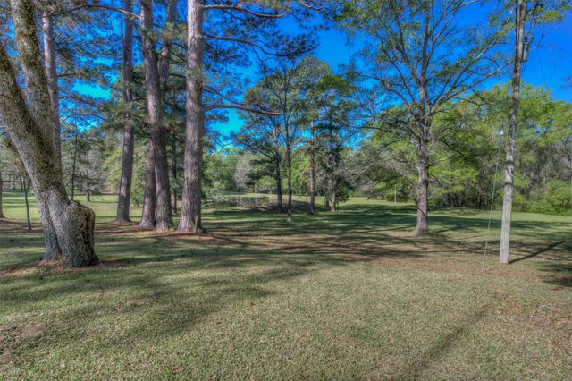 314 Dilly Road, Mooringsport, LA 71060