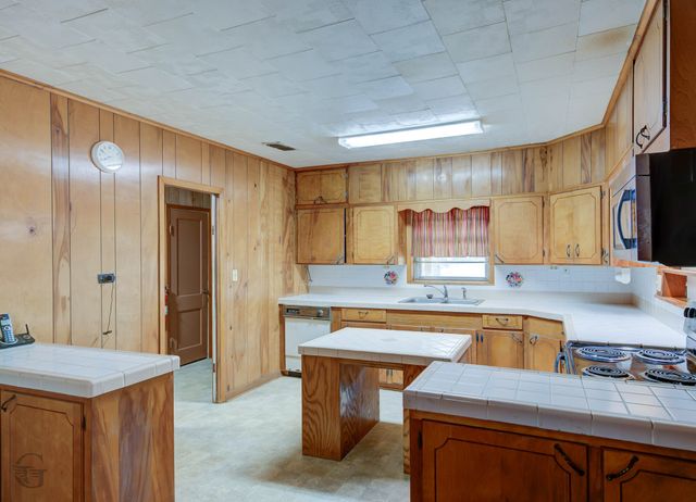 314 Dilly Road, Mooringsport, LA 71060