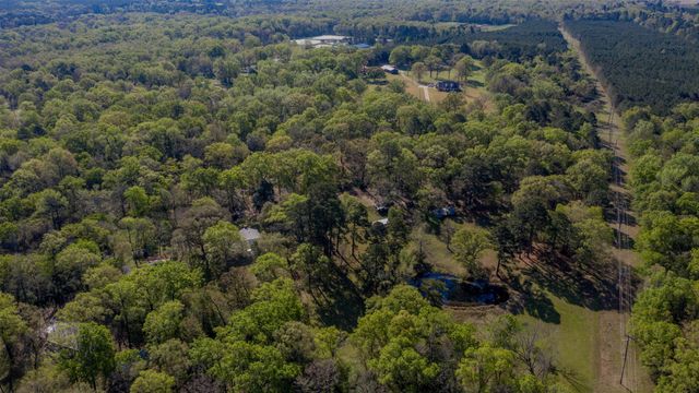 314 Dilly Road, Mooringsport, LA 71060