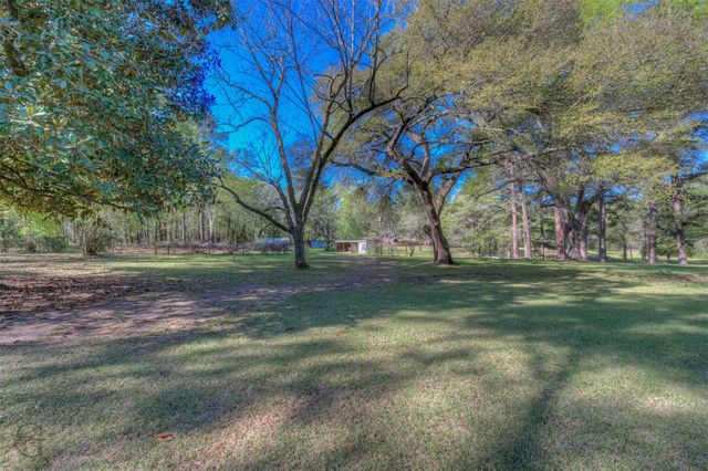 314 Dilly Road, Mooringsport, LA 71060