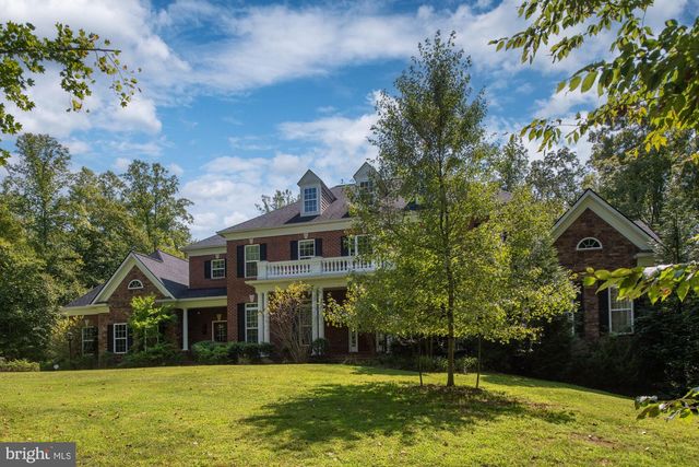 425 WAKEROBIN DR, Stafford, VA 22556