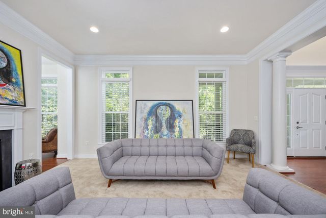 425 WAKEROBIN DR, Stafford, VA 22556