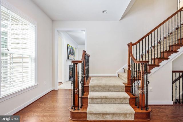 425 WAKEROBIN DR, Stafford, VA 22556