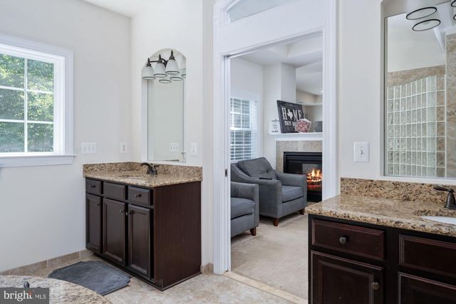 425 WAKEROBIN DR, Stafford, VA 22556