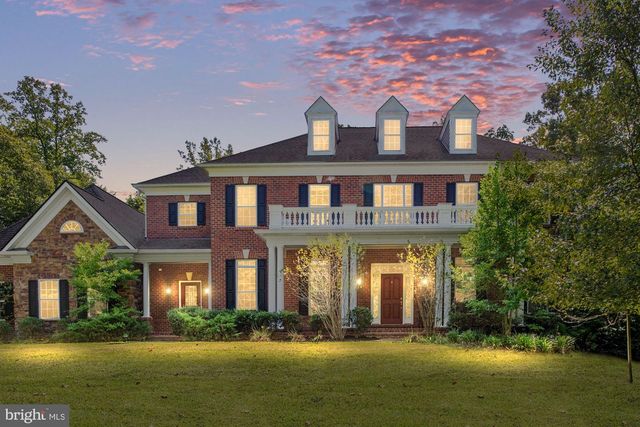 425 WAKEROBIN DR, Stafford, VA 22556