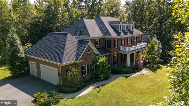 425 WAKEROBIN DR, Stafford, VA 22556