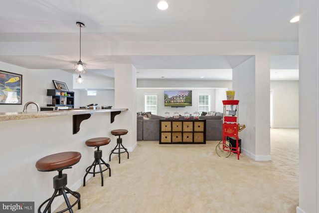 425 WAKEROBIN DR, Stafford, VA 22556