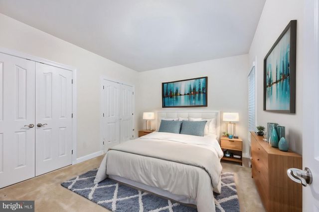 425 WAKEROBIN DR, Stafford, VA 22556